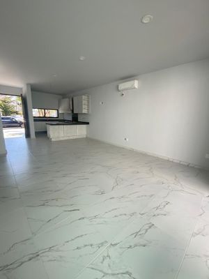 CASA EN VENTA LA CIMA COTO K