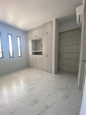 CASA EN VENTA LA CIMA COTO K