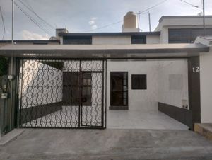 CASA EN VENTA CIRCUITO ACTORES