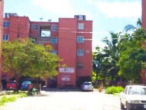 REMATE Departamento en Venta, en Can Cun, Corales