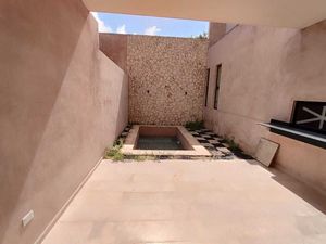 Townhouse con piscina en renta en Temozón norte