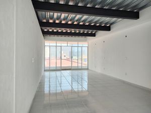 OFICINA en VENTA Querétaro NUEVA. Plaza Nazas, Centro Sur.