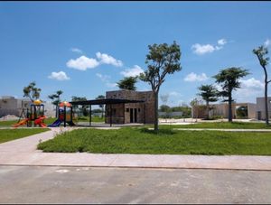 LOTE RESIDENCIAL EN RESIDENCIAL LUNARE, CHOLUL.