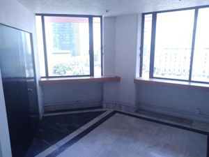 RENTA DE OFICINAS EN PENT HOUSE EN VERSALLES