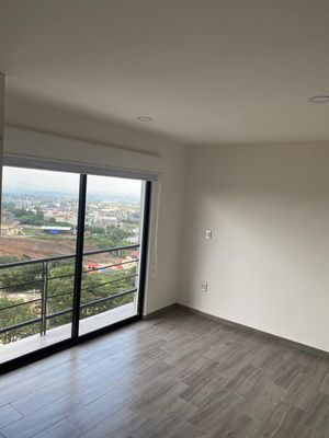 DEPARTAMENTO EN RENTA EN ZONA ESMERALDA