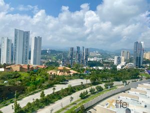 Vista a Boulevard Bosque Real