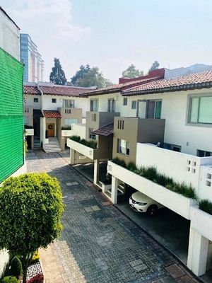 JOSÉ MA. CASTORENA, CUAJIMALPA, Casa Muy Moderna en Condominio en Venta