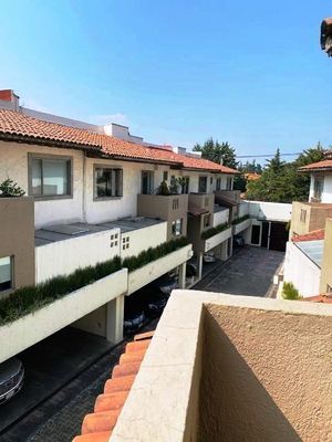 JOSÉ MA. CASTORENA, CUAJIMALPA, Casa Muy Moderna en Condominio en Venta