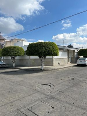 CASA EN VENTA EN LA ANDRADE