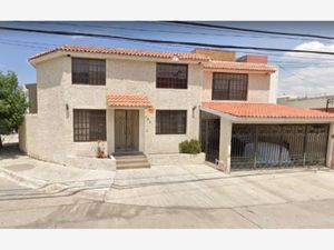 Casa en Venta en Lomas Tercera Sección San Luis Potosí