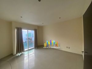 CASA EN VENTA EN REAL DE VALDEPEÑAS CON 4 HABITACIONES