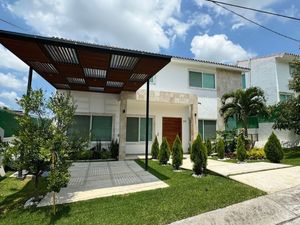 Excelente casa con excelente precio en Lomas de Cocoyoc.