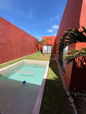 Preciosa Casa de una planta en Privada Conkal Merida Yucatan