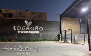 Se RENTA Departamento nuevo en privada Pedroso