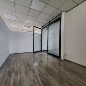 Renta oficina de 140m2, piso 4, Del Valle