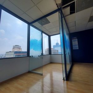 Oficina en renta de 140m2 piso 8 ,  Col. Del Valle