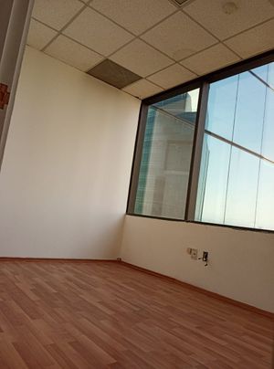 Excelente oficina 140m2 Del Valle