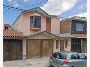 Casa en Venta en Real Providencia León