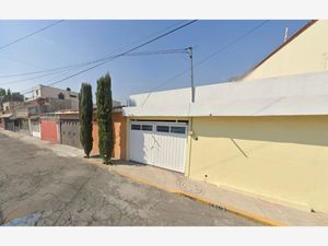 Casa en Venta en Villa de las Flores 1a Sección (Unidad Coacalco) Coacalco de Berriozábal