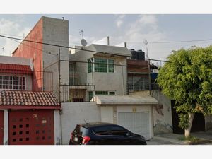 Casa en Venta en Valle de Aragón 3ra Sección Oriente Ecatepec de Morelos