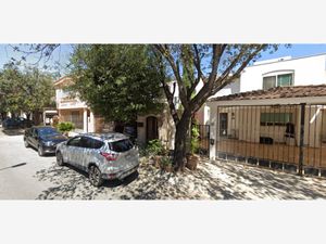 Casa en Venta en Bosques de las Cumbres Monterrey