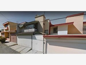 Casa en Venta en Plazas de Guadalupe Puebla