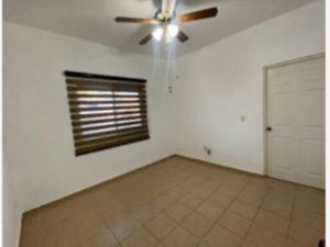 Casa en Venta en Villa California Tlajomulco de Zúñiga