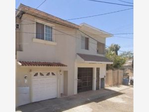 Casa en Venta en Villa del Real Ensenada