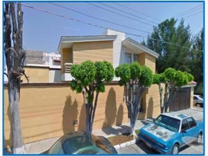 Casa en Venta en La Calma Zapopan