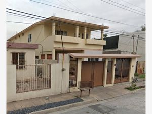 Casa en Venta en Lomas del Roble San Nicolás de los Garza