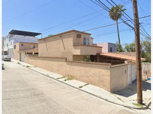 Casa en Venta en Playas de Tijuana Sección Costa Azul Tijuana