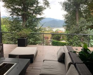 Casa en venta o renta Valle de Bravo “ Espectacular vista al lago“