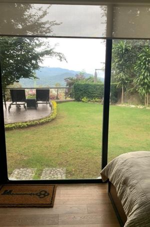 Casa en venta o renta Valle de Bravo “ Espectacular vista al lago“