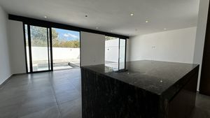 Casa en venta en Conkal en privada Tamora