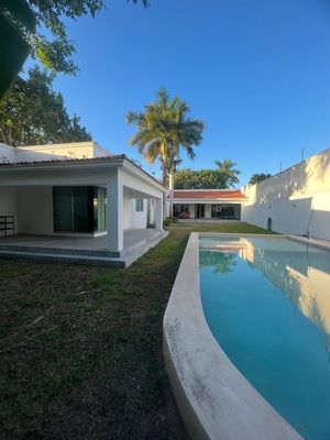 Casa en venta de 1 piso en Temozón Norte