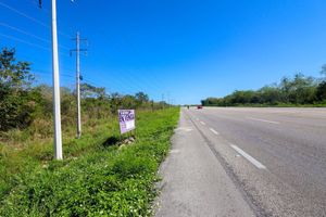 Terreno En Venta Sobre Carretera a 20 minutos de Periférico