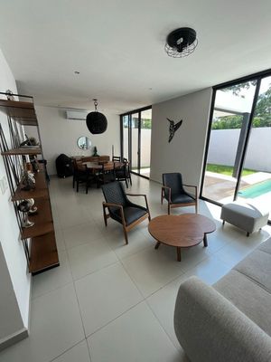 Casa en Venta en Privada Zendera, Conkal zona norte de Mérida, Yucatán