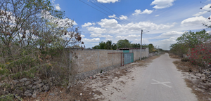 En Renta Terreno Comercial con Bodega a pocos metros de Carr. Progreso - Mérida