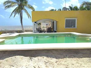 En Venta Casa Frente al Mar en Santa Clara, Yucatán