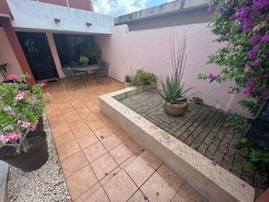 Casa en Venta Garcia Gineres, Colonia Yucatán a espaldas de la Avenida Cupules