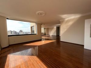 Estupendo departamento amplio con vistas 360 en Lomas de Chapultepec