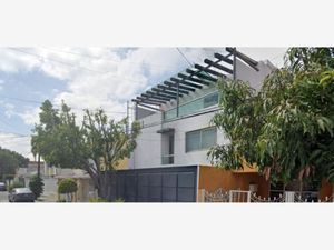 Casa en Venta en Jardines Alcalde Guadalajara