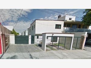 Casa en Venta en Ciudad Granja Zapopan