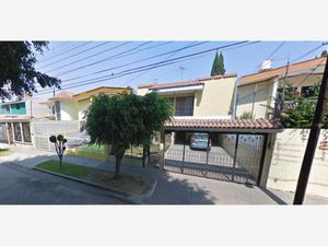 Casa en Venta en Bosques de La Victoria Guadalajara