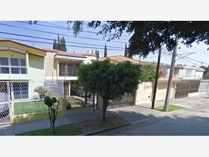 Casa en Venta en Bosques de La Victoria Guadalajara