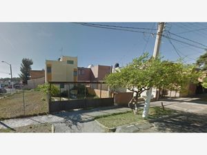 Casa en Venta en Las Aguilas Zapopan