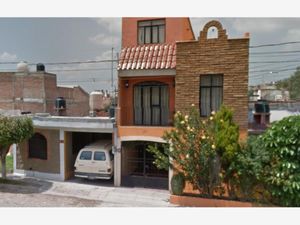 Casa en Venta en El Campanario Celaya