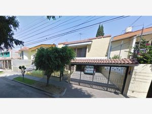 Casa en Venta en Bosques de La Victoria Guadalajara