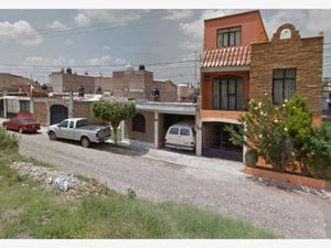 Casa en Venta en El Campanario Celaya