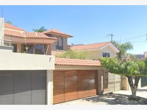 Casa en Venta en Jardines Vallarta Zapopan